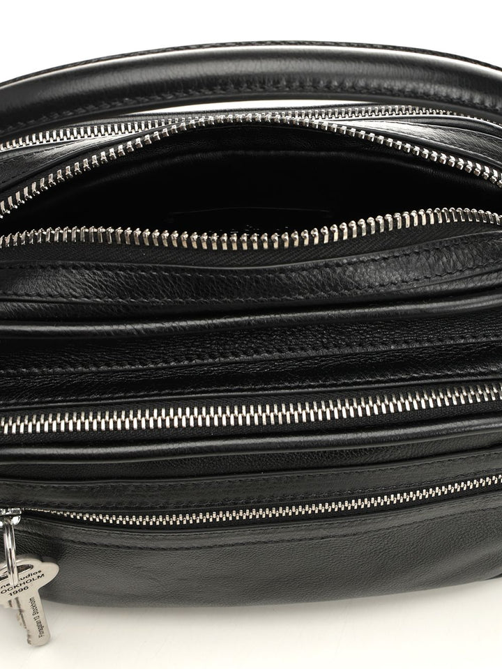Acne Studios Camero Kit Crossbody Bags - Nero | 7674b9a5a9a262c2796ffd14b632ec5cbab9b3ea