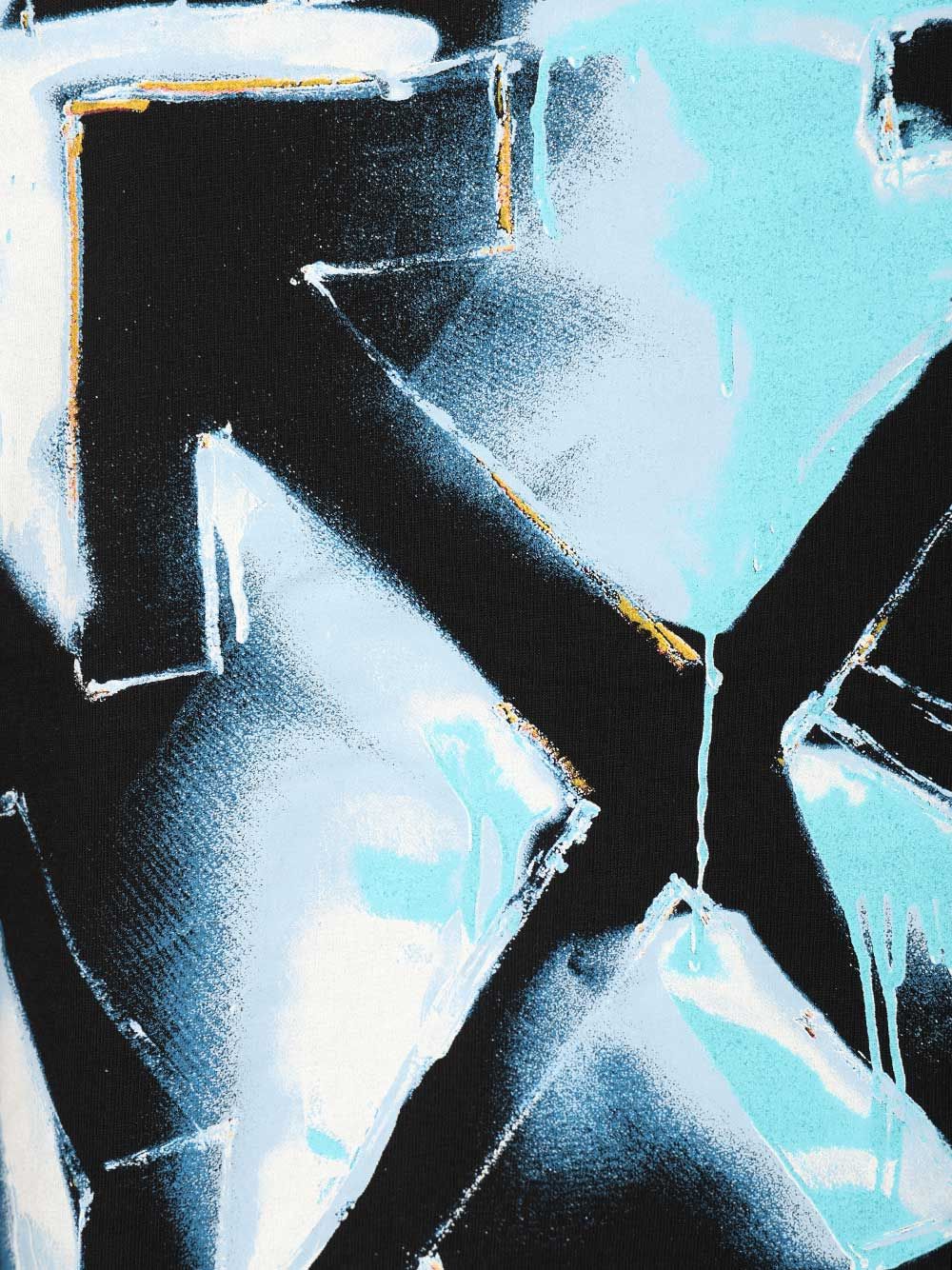 Off-White Arrow 3d Spray T-Shirt - Nero | 0d491ed90652ae8a54c5c91f00e48e945f0c5d94