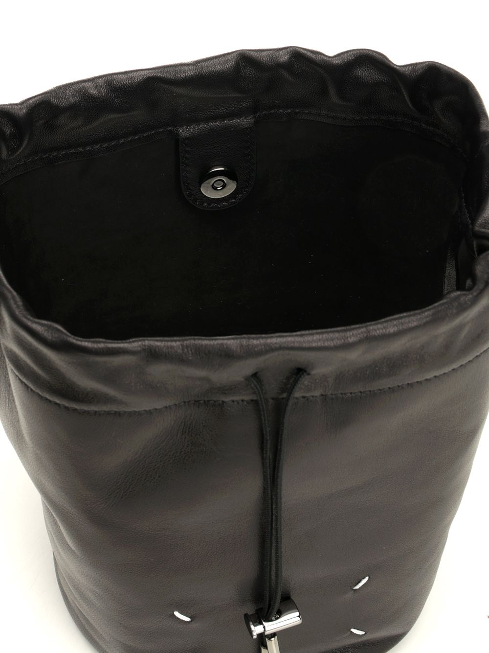 Maison Margiela Drawstring Pouch Bag Crossbody Bags - Nero | 9c02dbcb71c6fcfae67e51a9e33b866293c5c79a