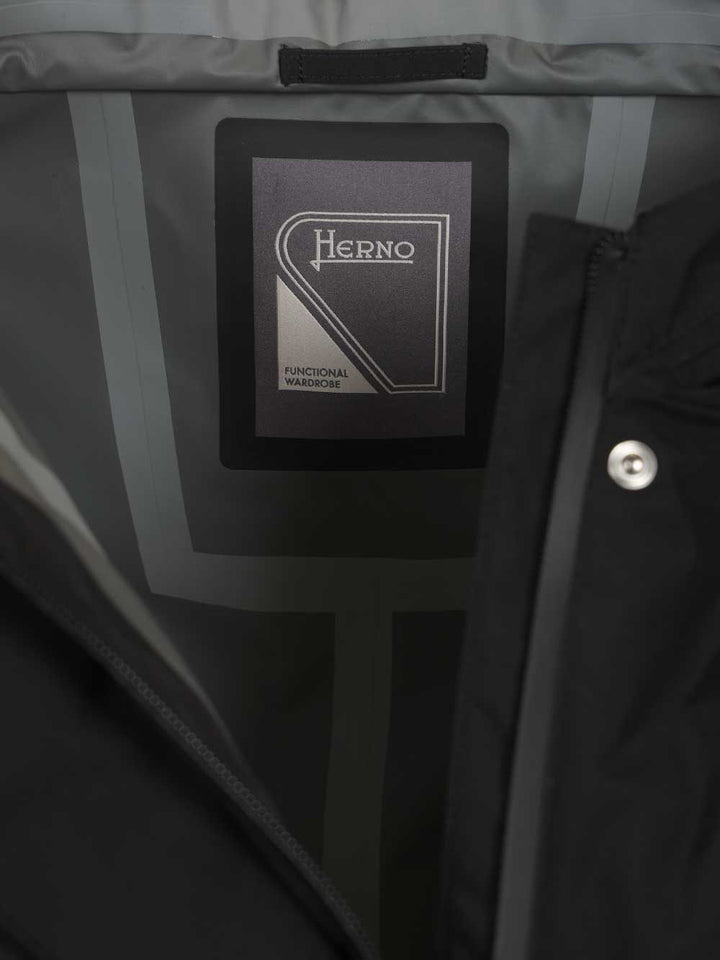 Herno A-Shape With 2-Layer Windstopper Hood Giacche - Nero | abead7712665e49ad00cb9f10e58c502fb644f71