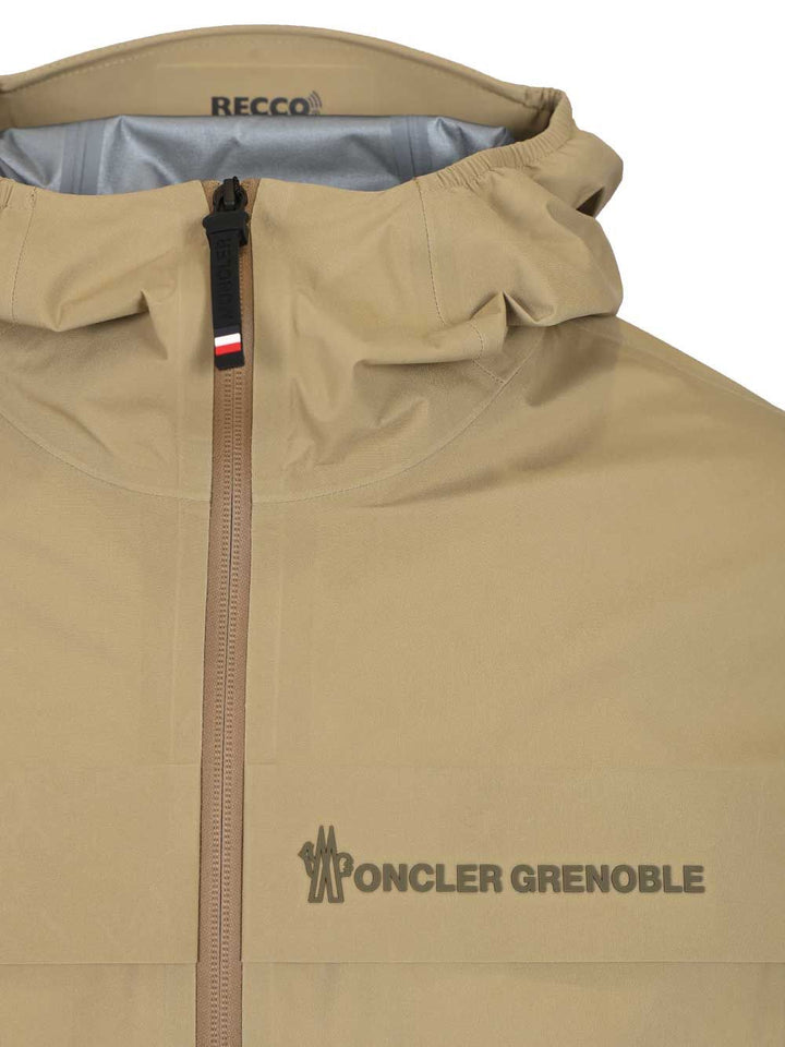Moncler Grenoble Shipton Hooded Jacket Giacche - Beige | 141c59766d69ceef5adaf23c46f119edfdfd6293