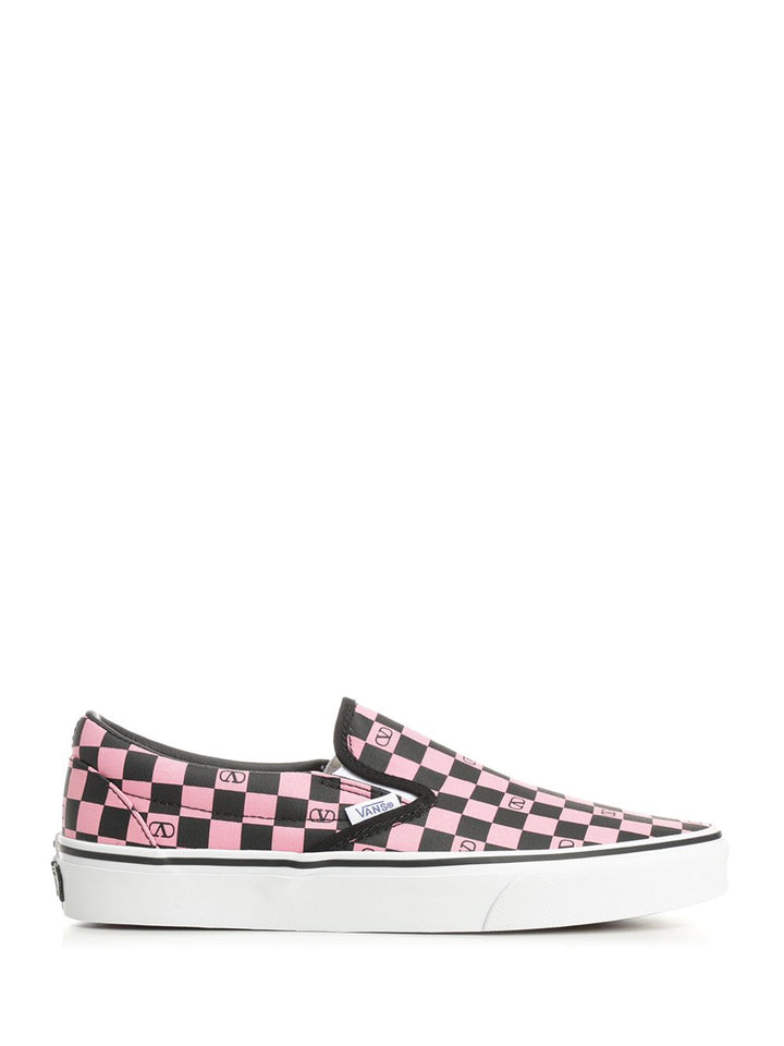 Valentino Garavani Valentino Garavani X Vans Slip-On Sneaker Scarpe basse - Rosso | 7d5e37560fa33f73024311fbac24b975ae79786b