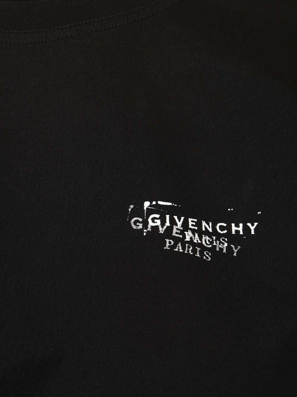 Givenchy Regular T-Shirt - Nero | 24d14c44cc671e44cfcd6e66f20bb9d95d445729