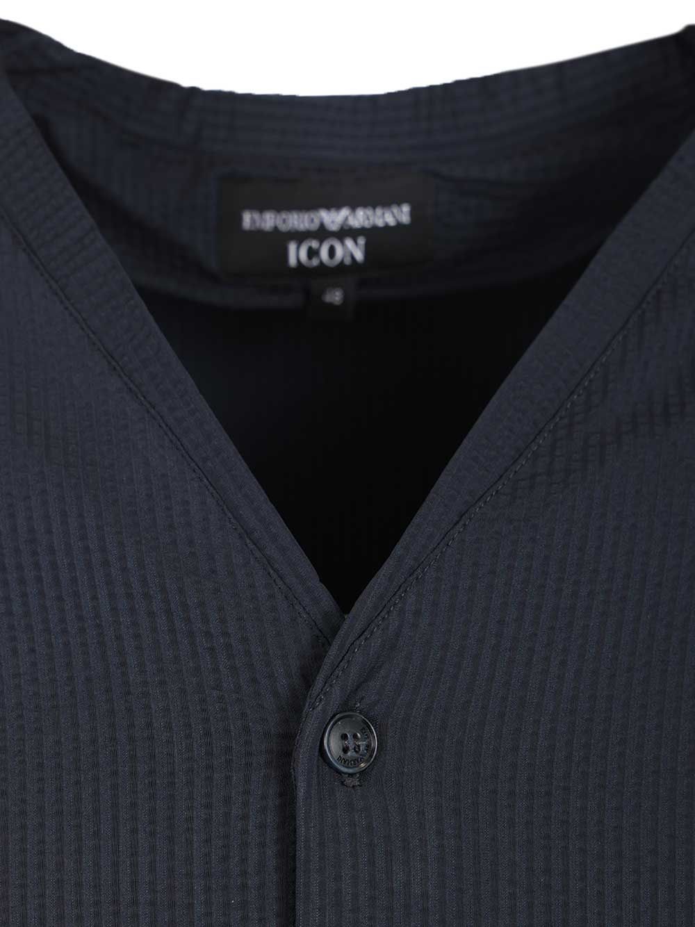 Emporio Armani Seersucker V-Neck Shirt Shirts - Blu | 4cfd4f040eb594966a8d5481ded1e396cb43f2e7