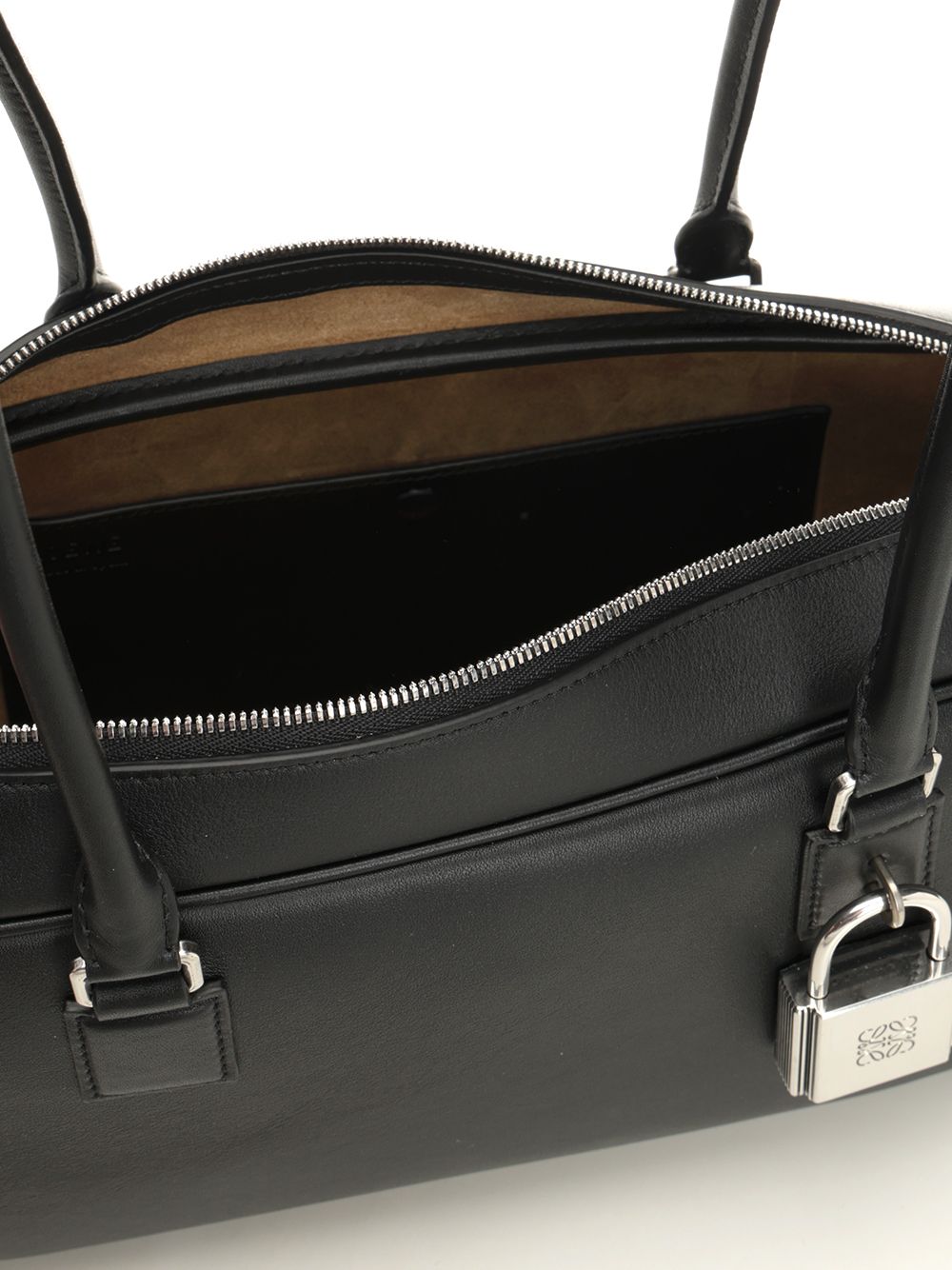 Loewe Amazona 31 Cropped Bag Crossbody Bags - Nero | fe5639f93144650b8010799ee8e4b3f7d6930a16
