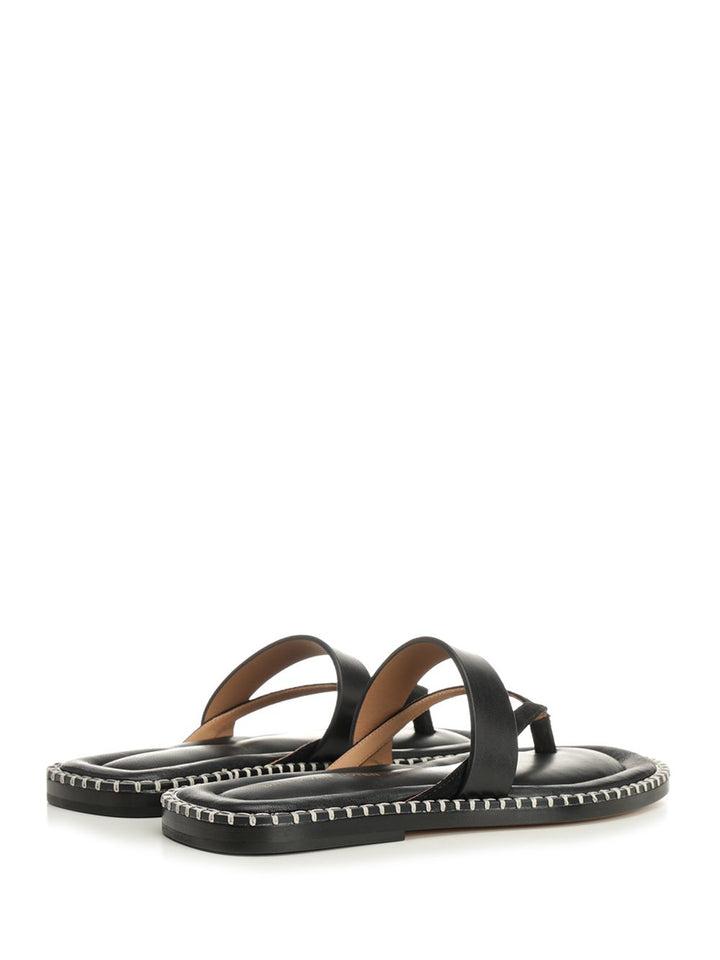 Dries Van Noten Leather Flip-Flops Scarpe basse - Nero | a43520152d3a7bb097822af4abd3f3a8cbeb98fb