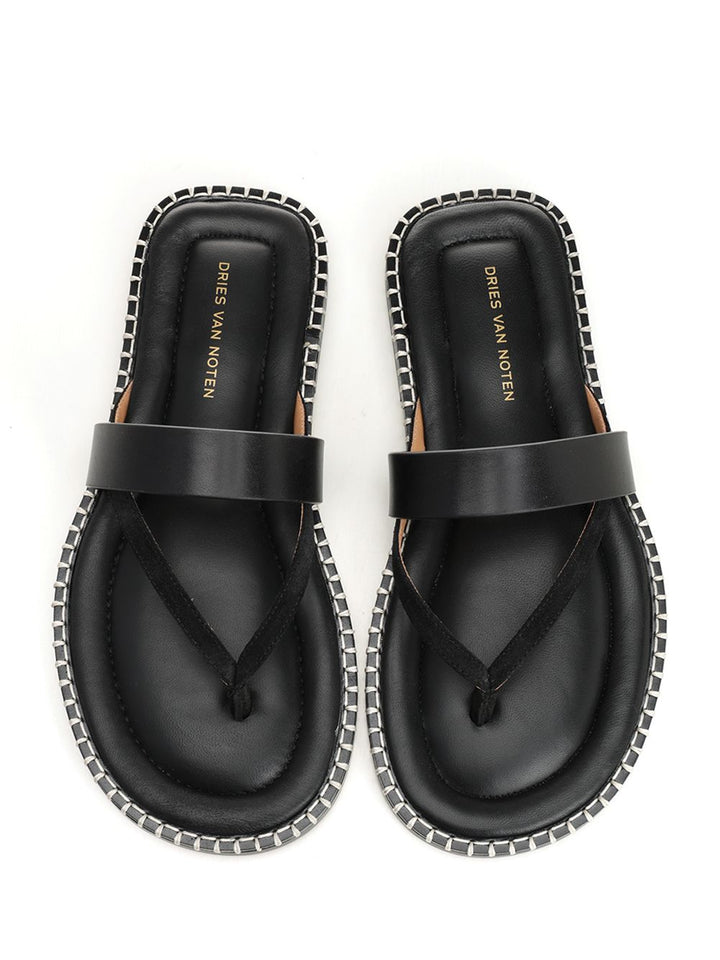 Dries Van Noten Leather Flip-Flops Scarpe basse - Nero | b153e4ecebe70c2a5ca8d38f54ef5b8c1fccee98