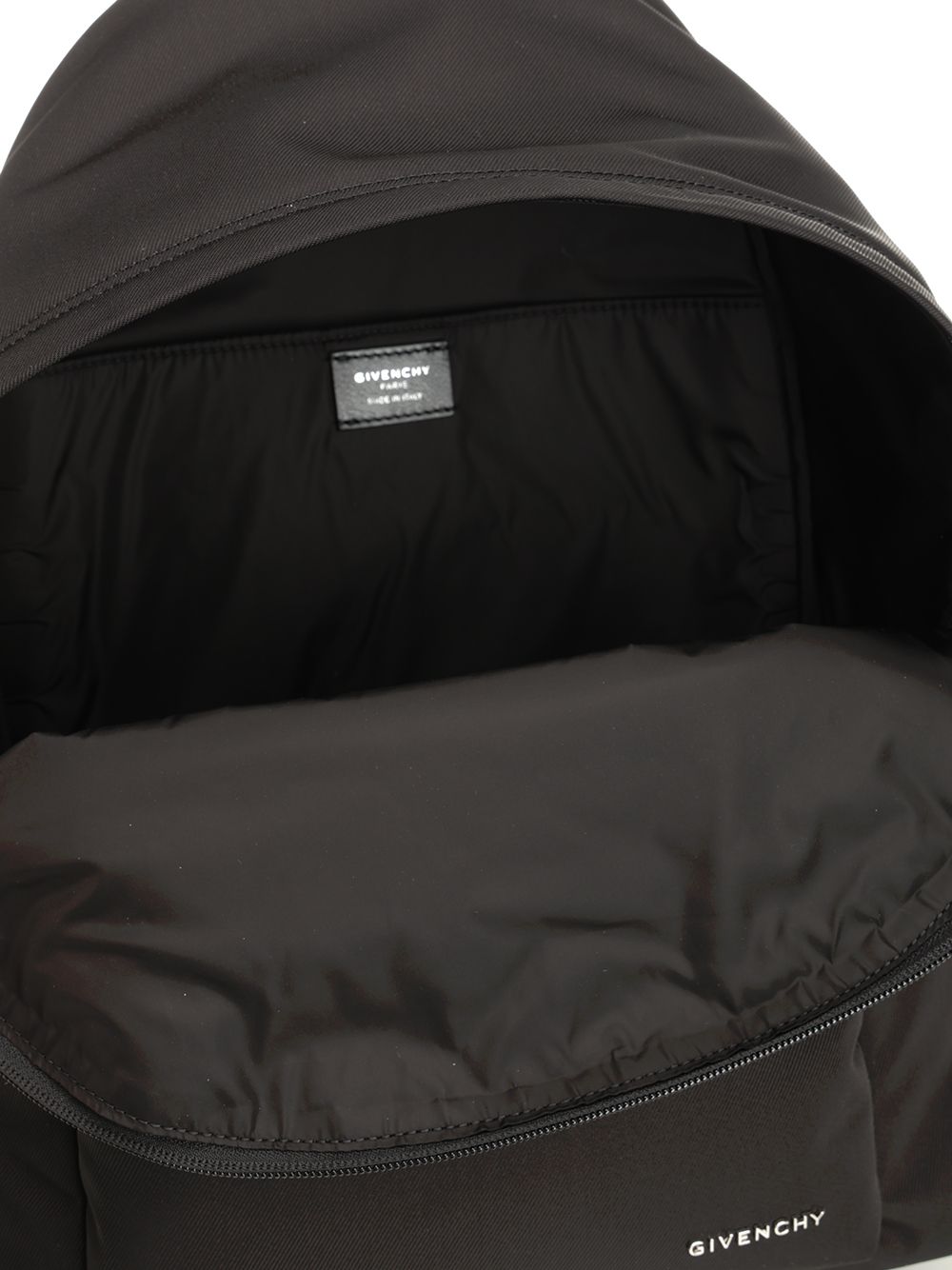 Givenchy Essential U Backpack Zaini e Valigie - Nero | 46786e422836de6f52a41dcf8b5cc0728905b47f