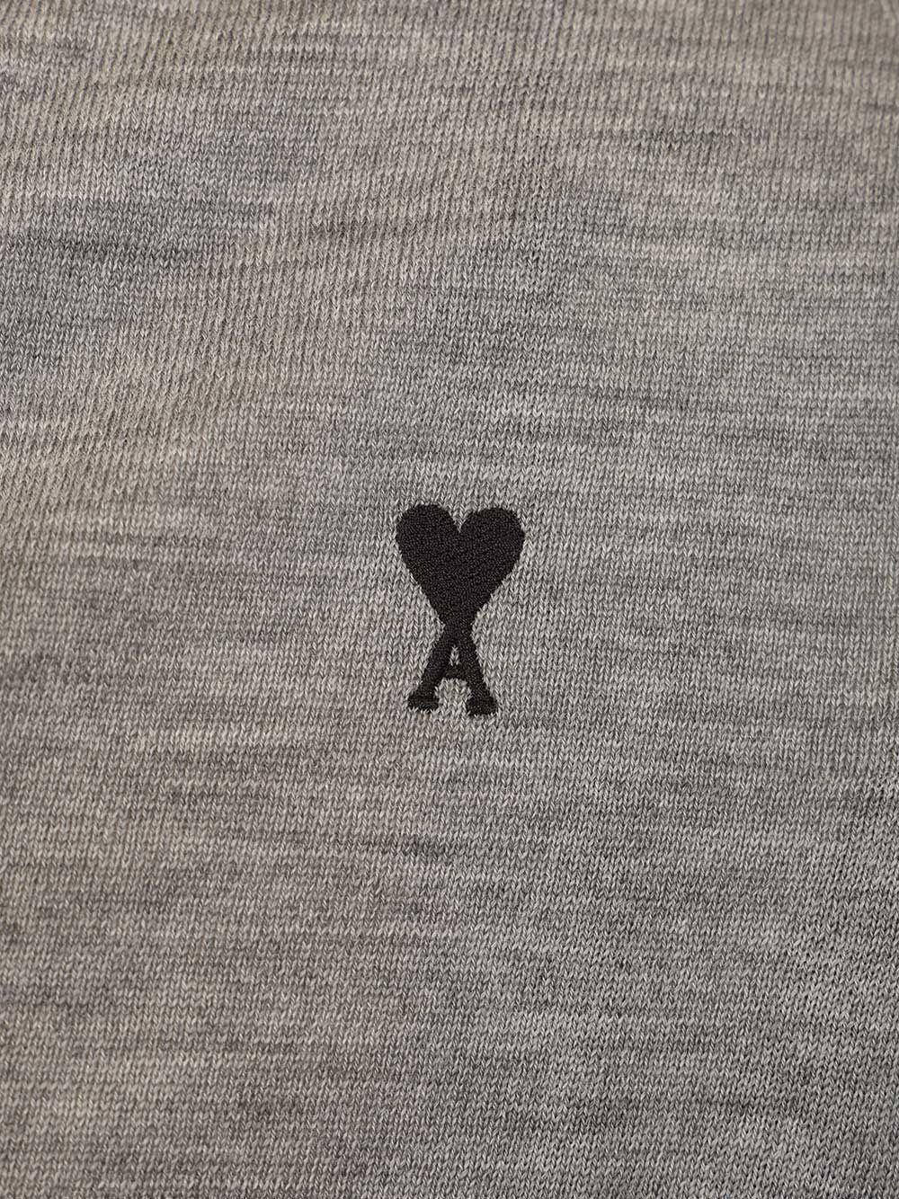 Ami Ami Paris V-Neck Wool Cardigan Knitwear - Grey | 86603e857900f4f668ac74273ea229783eeee5f0