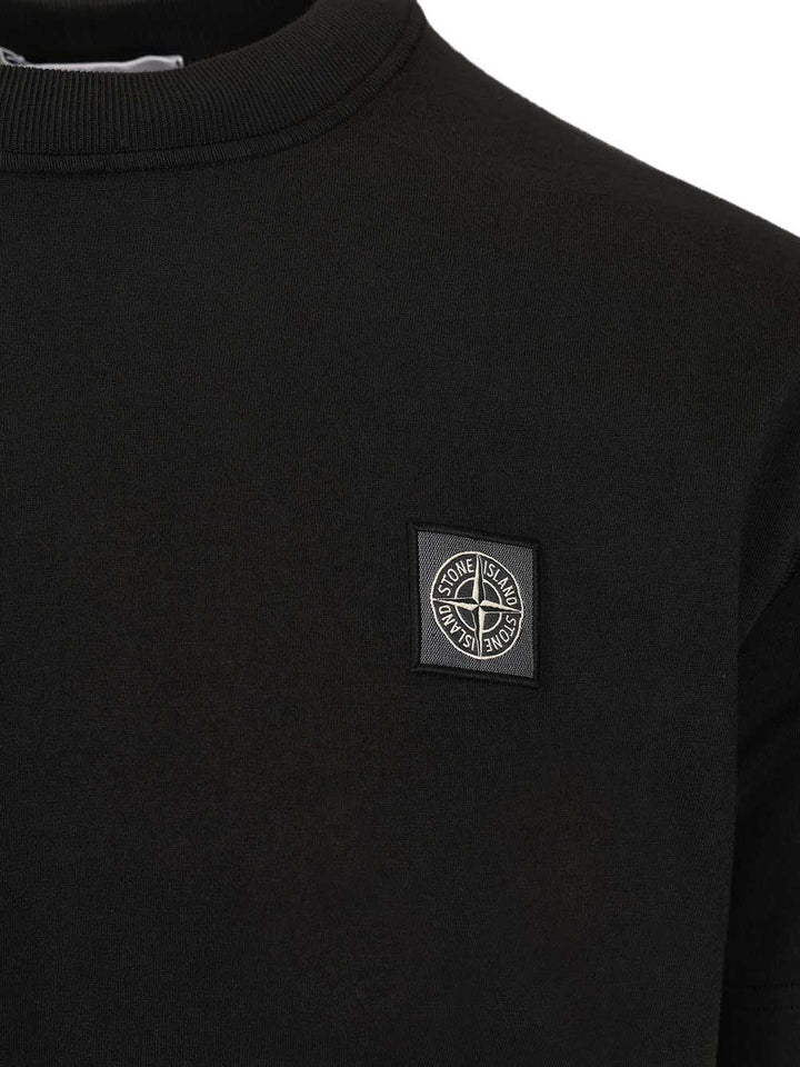 Stone Island Short-Sleeved  In Organic Cotton Jersey T-Shirt - Nero | 3e95e37225f74f7591359a5f331e2315967feec6