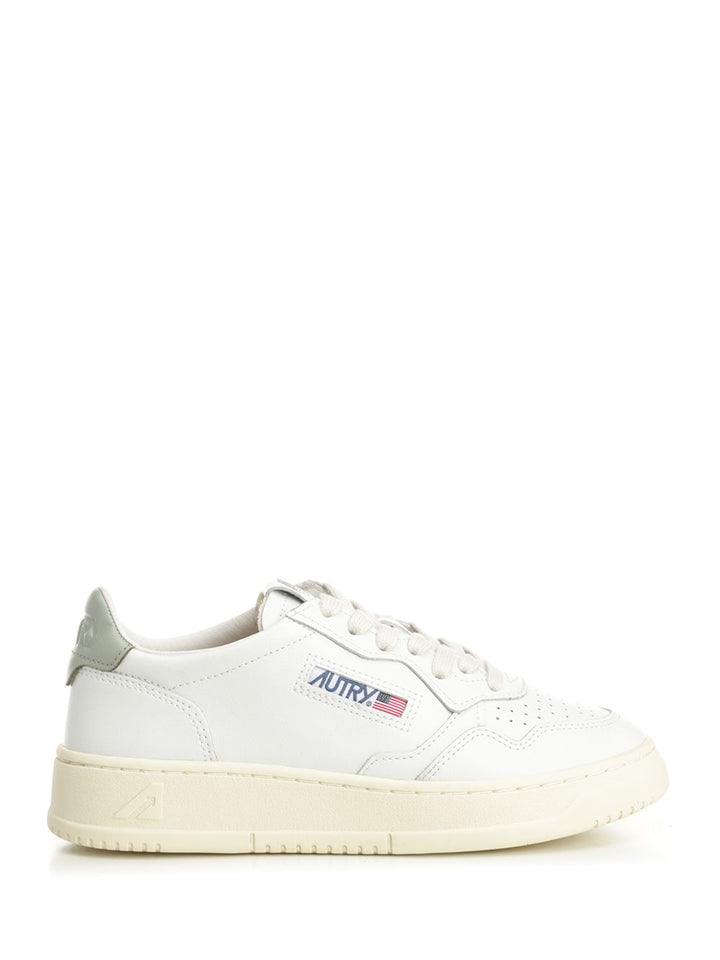Autry  Medalist Low Sneakers - Bianco | c6e2f991763b3763c1a220dd00edd1b4518eabcc
