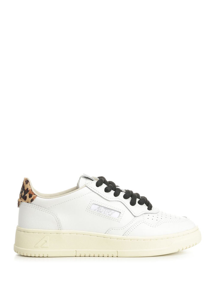 Autry  Medalist Low Sneakers - Bianco | 082f74331eedc0e3ead56f969de35d009dcb1dce