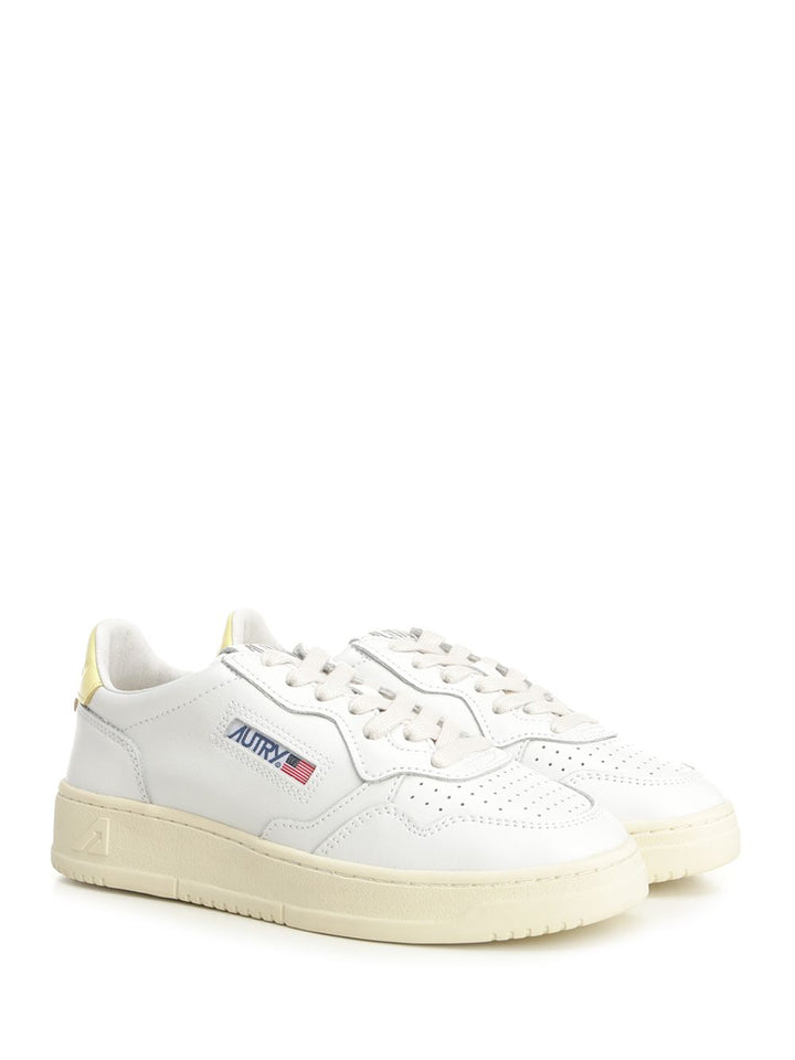 Autry  Medalist Low Sneakers - Bianco | fbbbe728d4eb9e817670fbf0882d5444092866b0