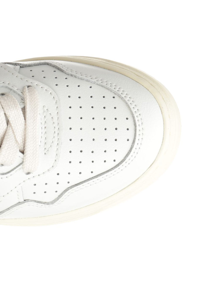Autry  Medalist Low Sneakers - Bianco | cfe32c5e8df2ef66c6f41039562b8f01b31dc6b5