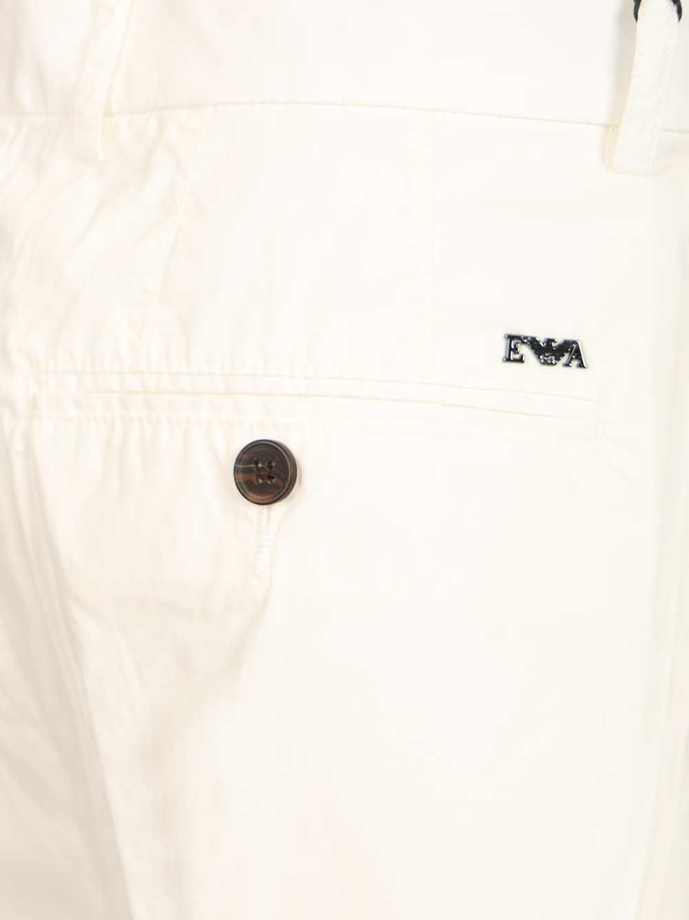 Emporio Armani Bermuda Shorts Trousers - Bianco | 436e076f1053e12bcdf107e6233e1659014f56ad