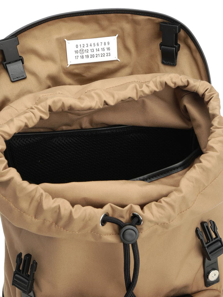 Maison Margiela Medium High-Tech Backpack Zaini e Valigie - Beige | 67090fb6c60fe06f128bf967a6228d2507047d06