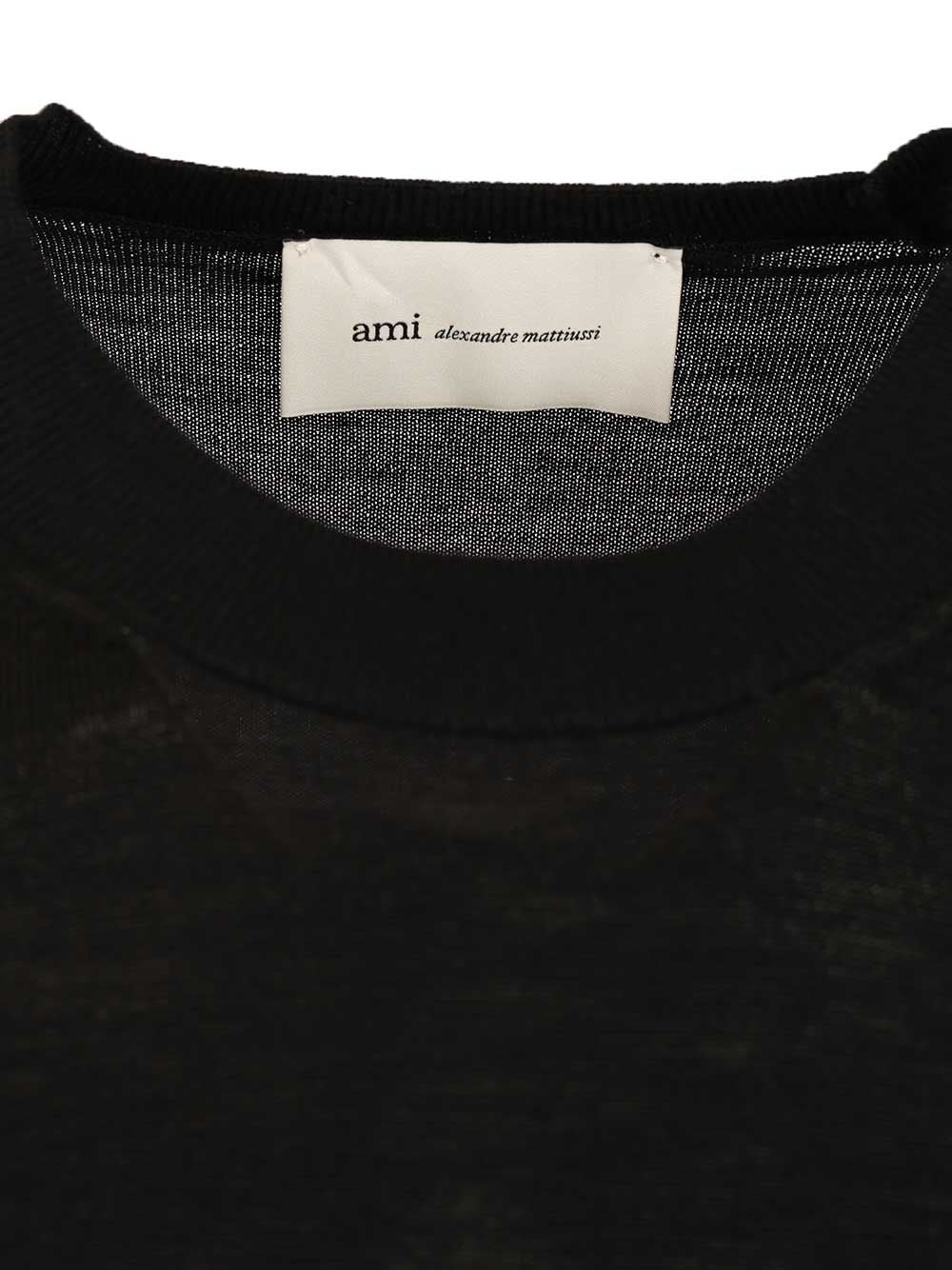 Ami Quota -Crewneck Sweater With Contrasted Ami De Coeur Exrafine Merino Wool Knitwear - Nero | b260050710bca5586bfe1aa91a9168e3a50633b3