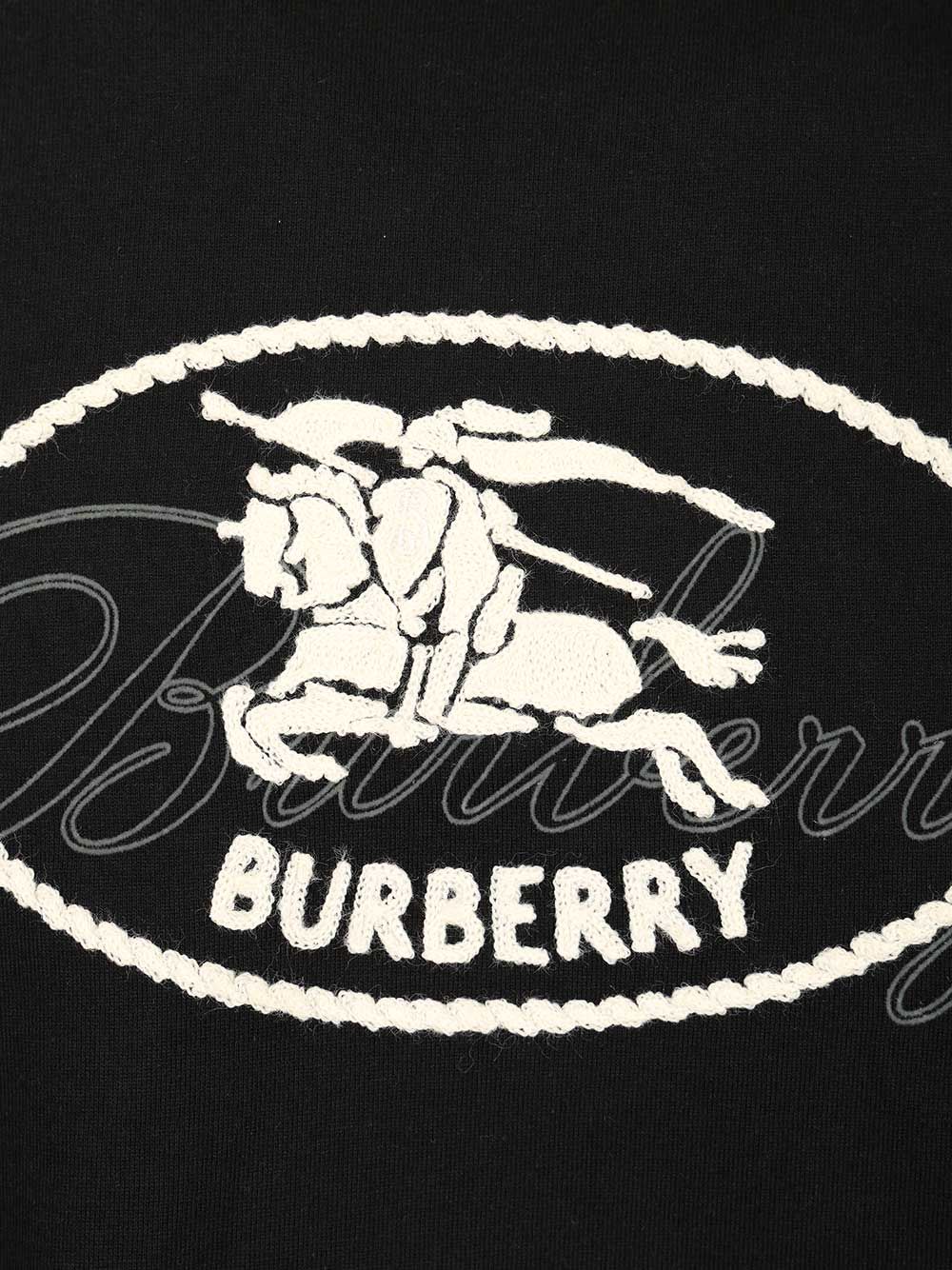Burberry Cotton  With Knight Stamp T-Shirt - Nero | de88519a8b77dbf1a3ab59c460292ef290c5f11c