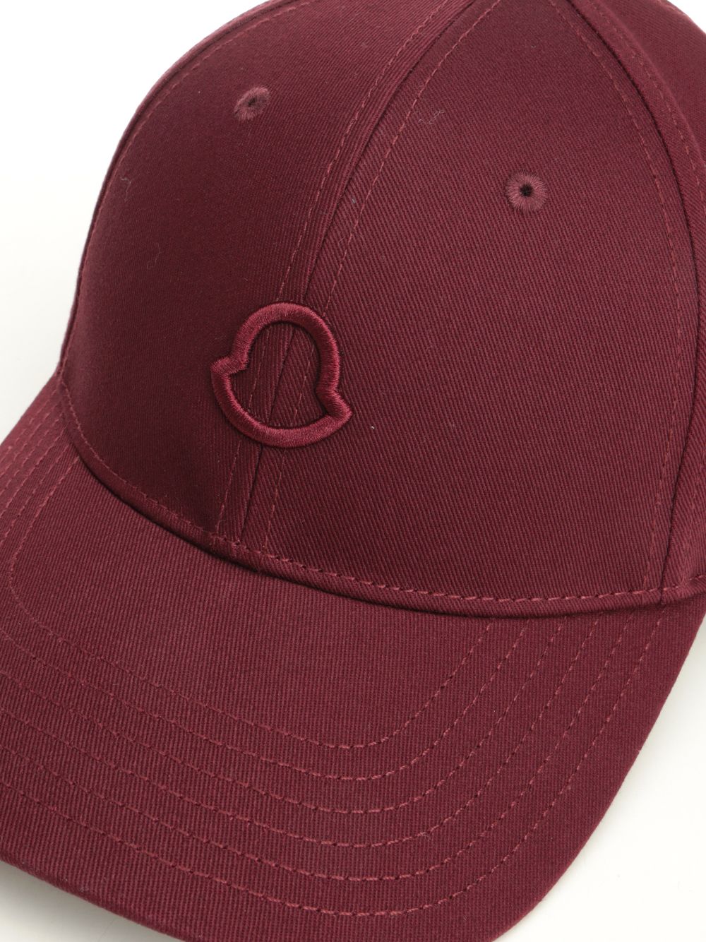 Moncler Baseball Cap Cappelli - Bordeaux | d4b52f9838077105c4af7b962a6068b96463ee71