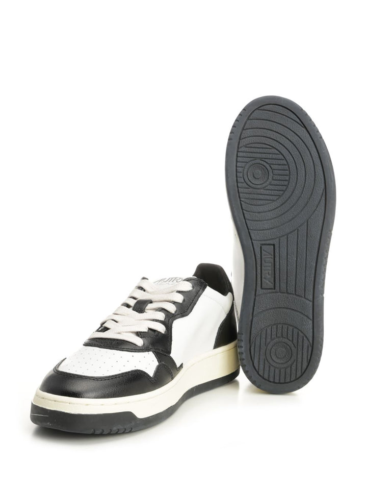 Autry  Medalist Low Sneakers - Bianco | dddb4f2325798b8f1ec3a0922da7e837dfb0ba53