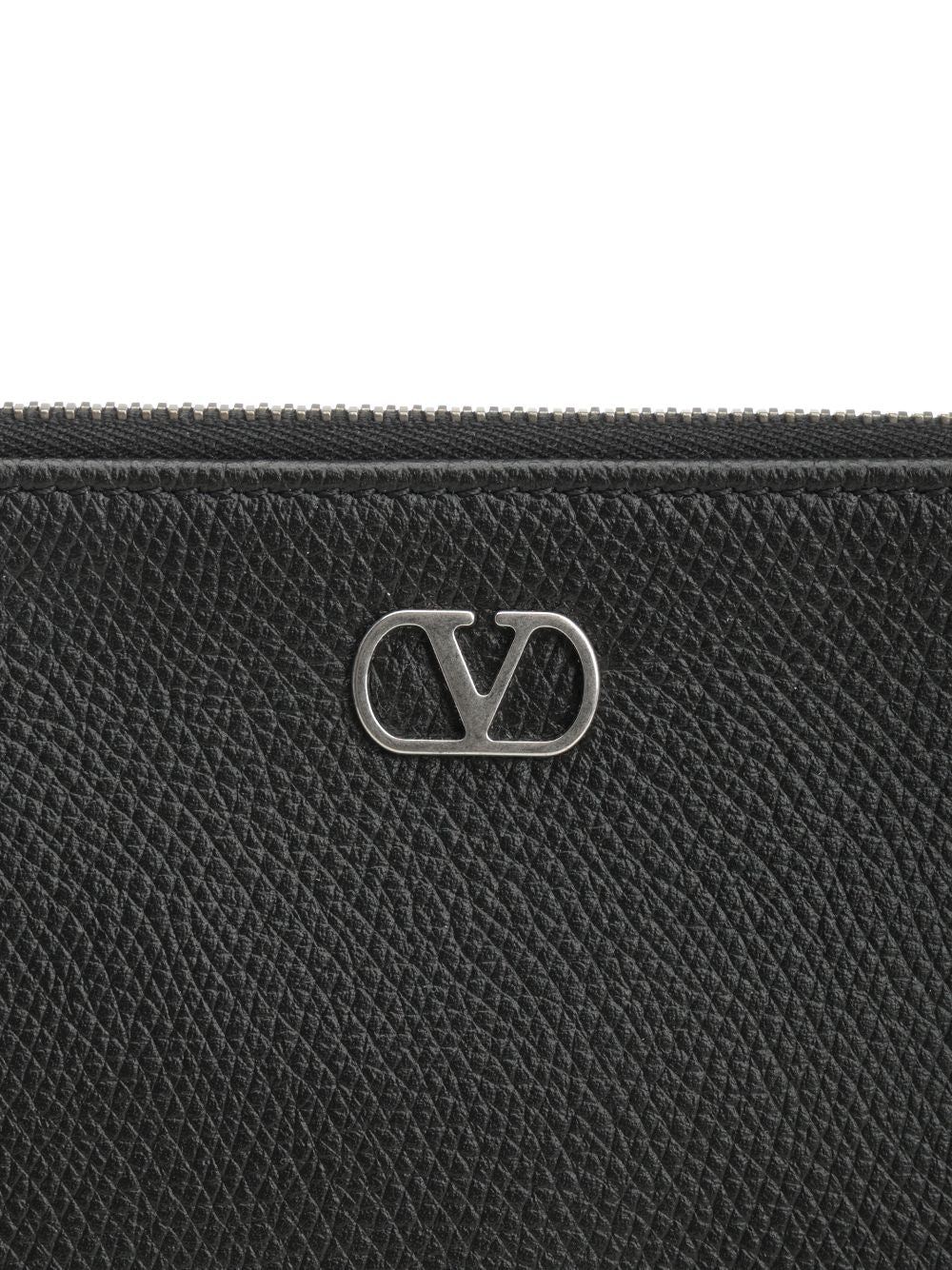 Valentino Garavani Vlogo Signature Small leather goods - Nero | e0a790417634123a0a4137d49e6f9f52002839cb
