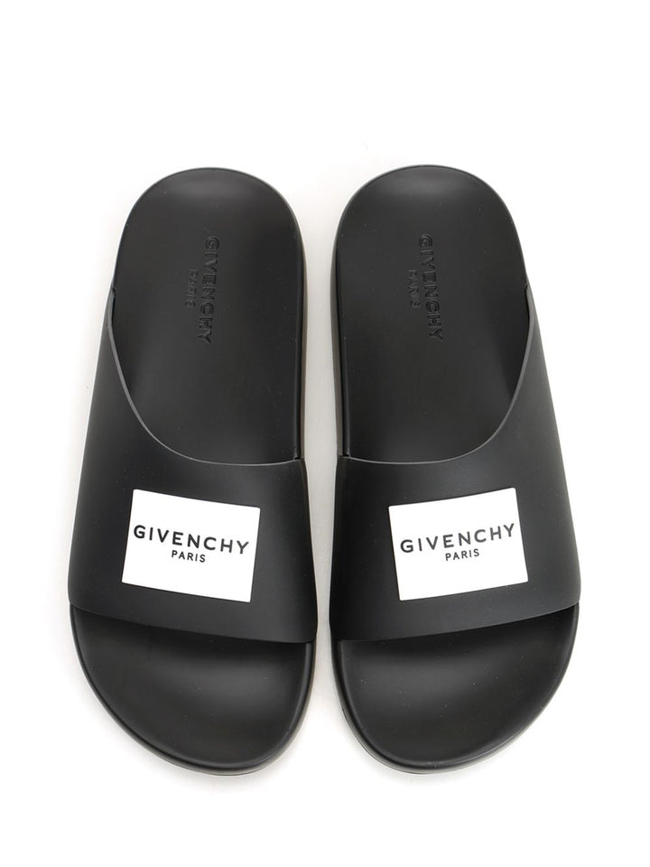 Givenchy Slides Made Of Rubber Scarpe basse - Nero | 5d8f186de0dc385bd5840d9decacc83a4899a287