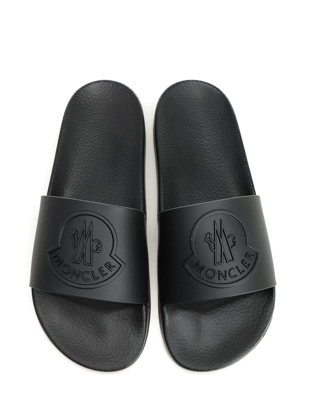 Moncler Basile Slides Shoes Scarpe basse - Nero | 2e7d8bab5ab92de89ba982ec89bf2fadec8a31f4
