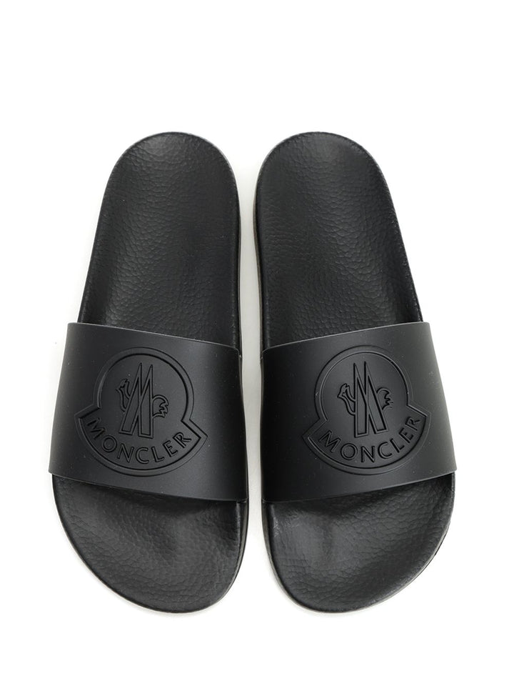 Moncler Basile Slides Shoes Scarpe basse - Nero | 2e7d8bab5ab92de89ba982ec89bf2fadec8a31f4