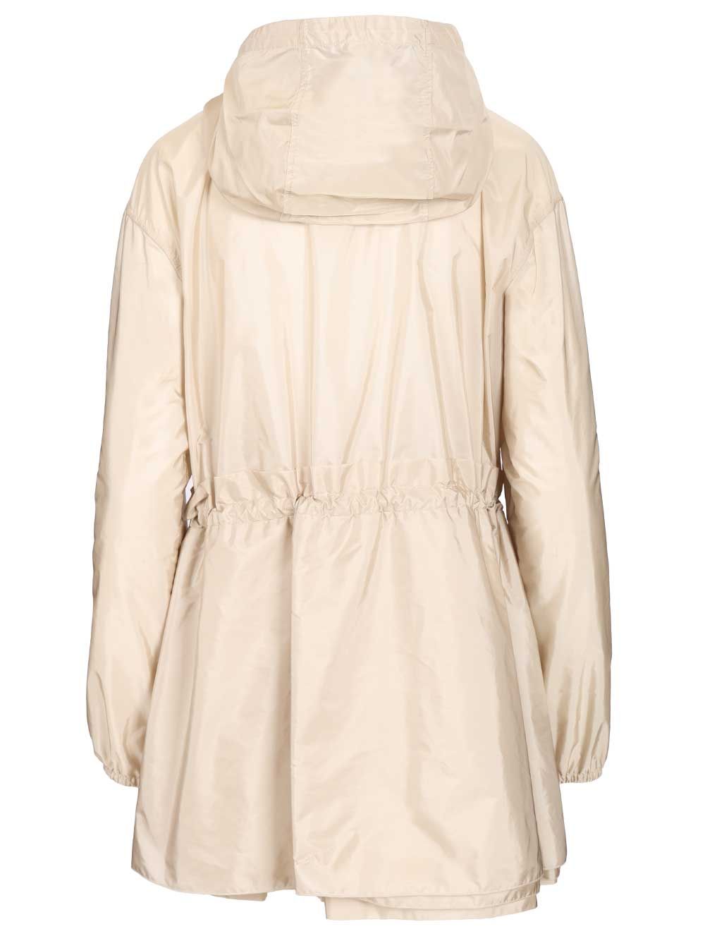 Moncler Weteau Waterproof Jacket With Hood And Ruffles Coats - Bianco | aba7336b130c539e29921f404fce33658c6aba4d