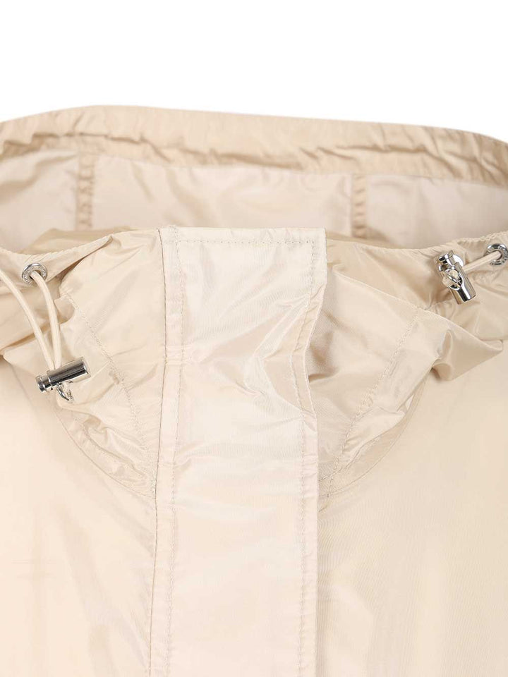 Moncler Weteau Waterproof Jacket With Hood And Ruffles Coats - Bianco | f2e5084c4226e0d582fdc1c615b995ebe57a0d4f