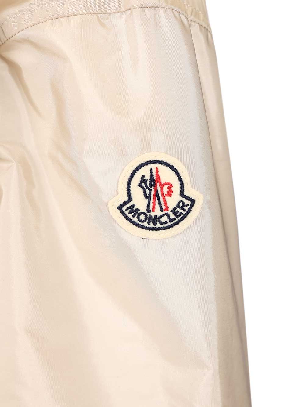 Moncler Weteau Waterproof Jacket With Hood And Ruffles Coats - Bianco | 117dee7c5bfff41e558afd330b2cf9fe81793018