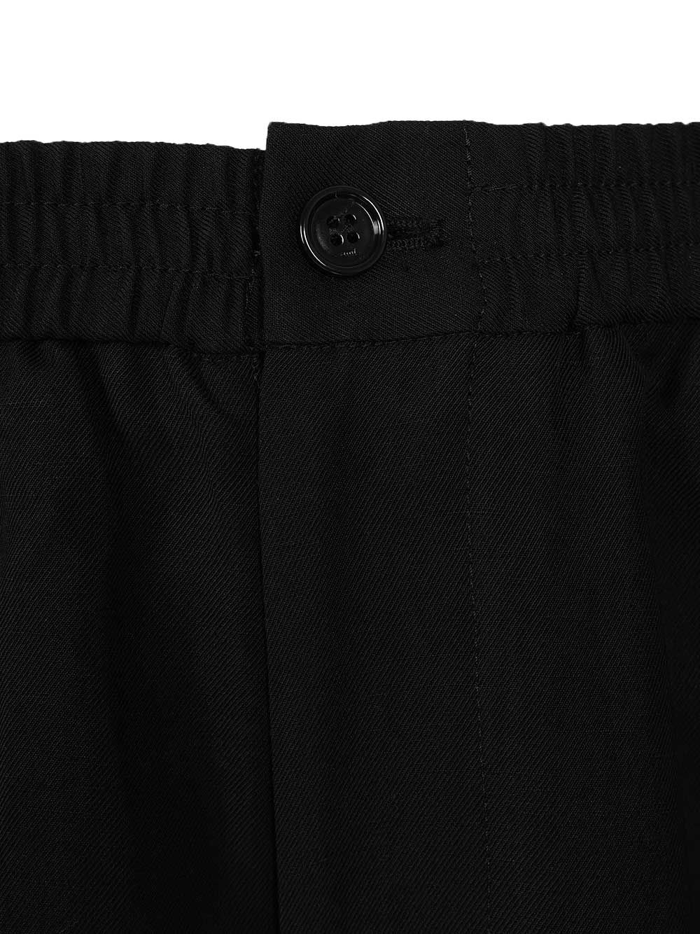 Ami Shorts With Elasticated Waist Trousers - Nero | fca8eab993e93d963161fe0d7265d746cb3f7498