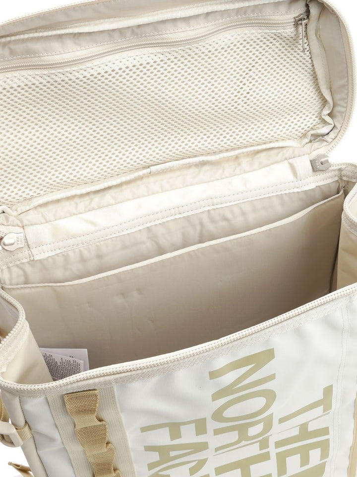 The North Face Base Camp Fuse Box 30l Backpack Zaini e Valigie - Bianco | 376444715f06119dab9d758cd61e8d8bcd7f95f9