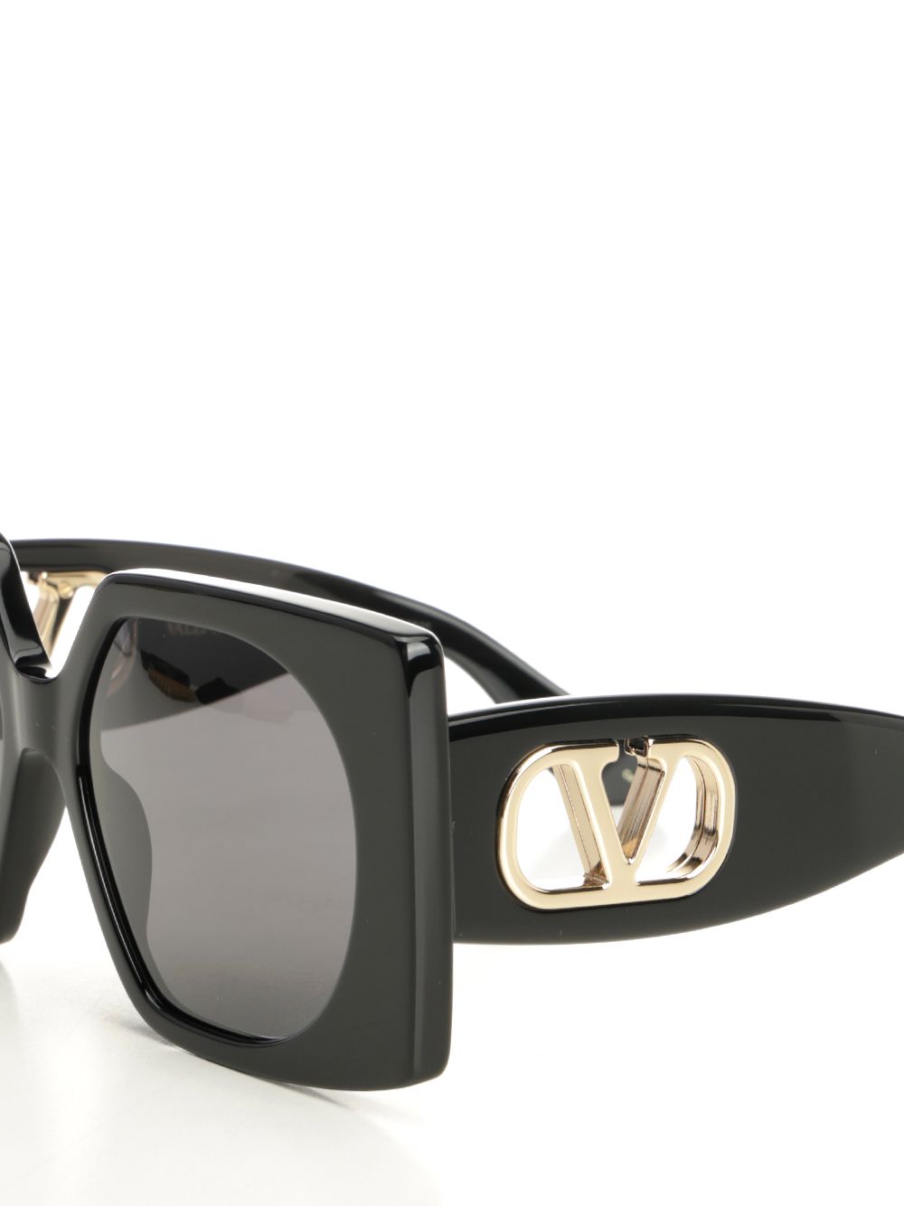 Valentino Garavani Square Sun Glasses - Nero | b50f4e0a748c72f4a9d142505f75033a476b6d92