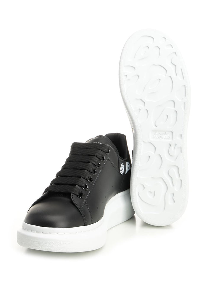 Mcqueen Oversize Sneakers - Nero | a7c62dcbc53c475b7f5b6e1e422c5153a22a03e8