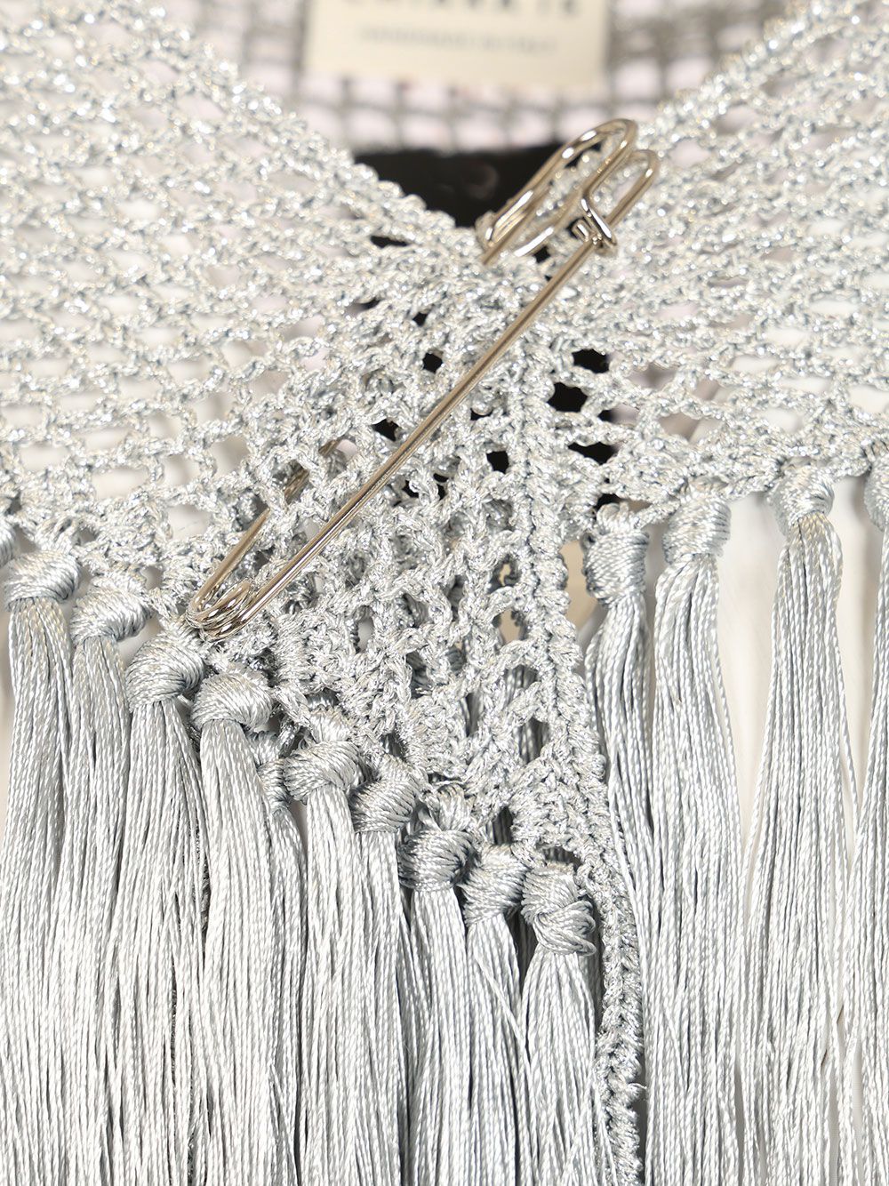 Chiarais Scialle Rosa Piccolo Scarves And Foulards - Silver | 2de6f9c6ad476e276530f440b74e2d7dd7efe526
