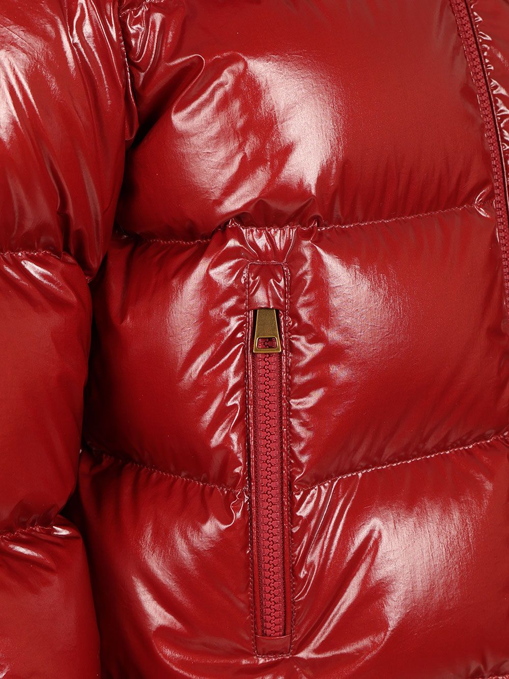 Moncler Niveole Short Nylon Down Jacket Giacche - Rosso | 465da9759d889f76b3b3ab47359126b77f4c6723