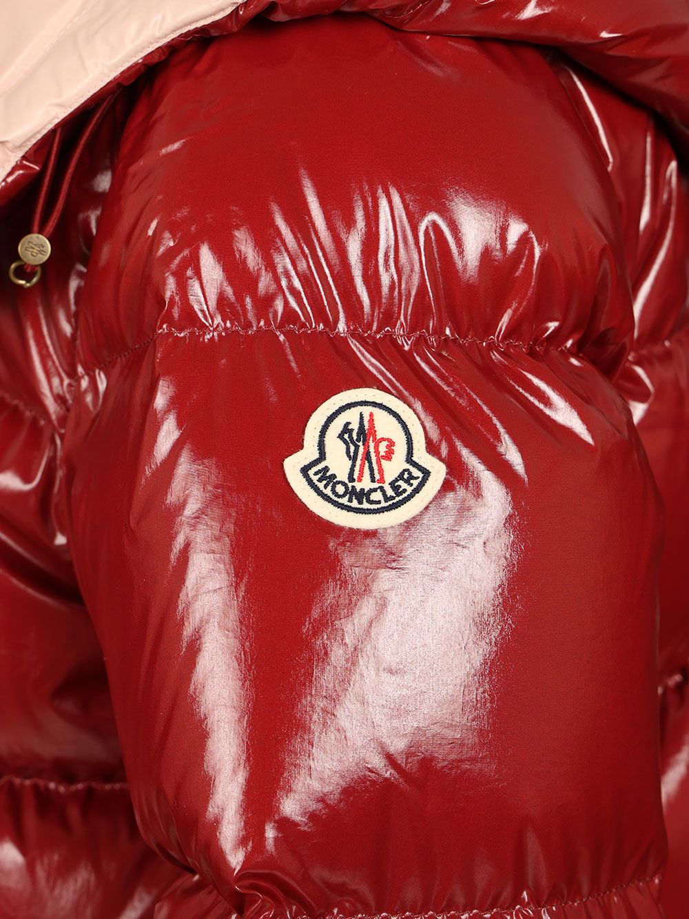 Moncler Niveole Short Nylon Down Jacket Giacche - Rosso | e8a7aeb0dfe0b8224dab2e71ffa068825bf0b986