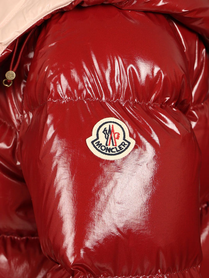Moncler Niveole Short Nylon Down Jacket Giacche - Rosso | e8a7aeb0dfe0b8224dab2e71ffa068825bf0b986
