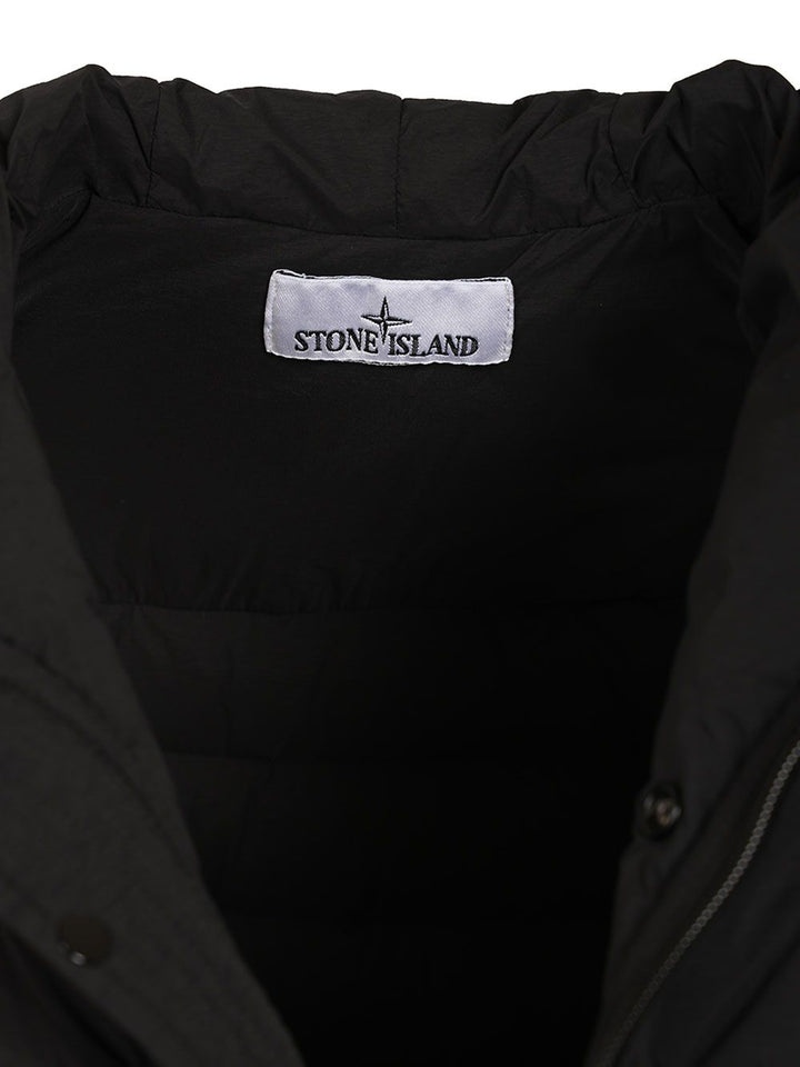 Stone Island Hooded Down Jacket In Stretch Fabric Coats - Nero | 00bd61a290b70af0144047a34943b79df848bb1a