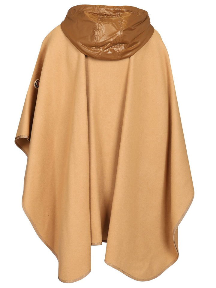 Moncler Padded Cape In Wool Blend Giacche - Beige | 4dbcdc9bee20cfe9fb63766c4aca8a756e0cf9df