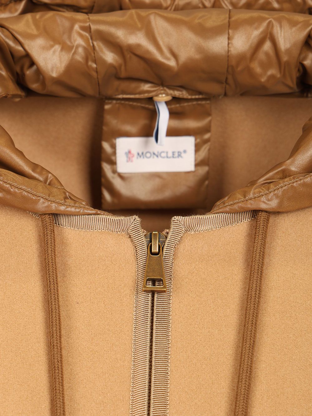 Moncler Padded Cape In Wool Blend Giacche - Beige | 0713c01da74f084306d20f1588a79b983479b501
