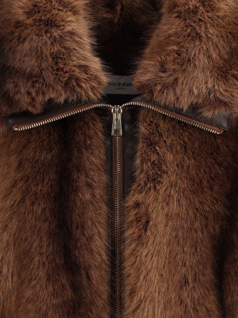 Al Duca D'Aosta Faux Fur With Zip Coats - Marrone | 4cced9029d0dcba165a6d1b28174e75eb95f8960