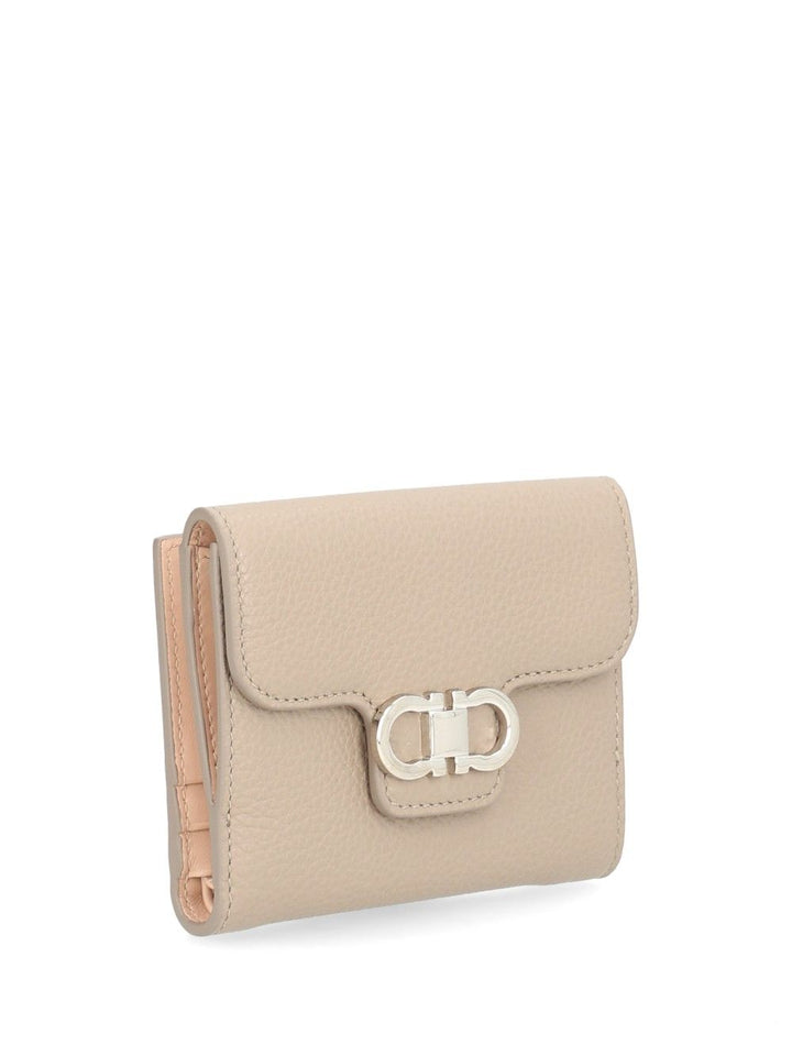Ferragamo Double Gancio Grainy Bicolor Wallets - Beige | 7a6bff9deec409cc15d2d852474b1b2acdc2a883