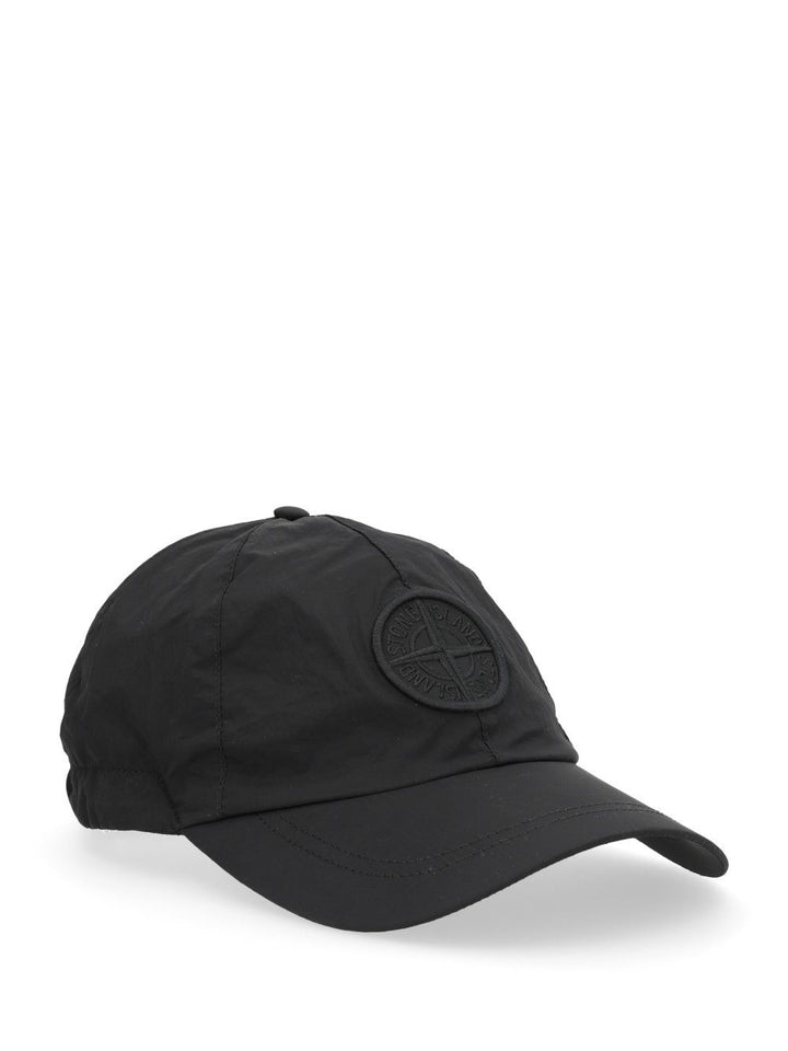 Stone Island Econylon Cap Cappelli - Nero | df00df2ad088398b6a645d6314938d53fb42e80e