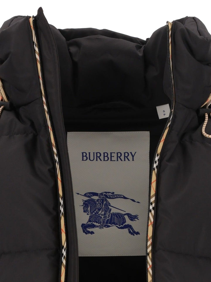 Burberry Snowdon Down Jacket Giacche - Nero | b0a2b2a7851836d2264af14f3f7a7047739bd1a6