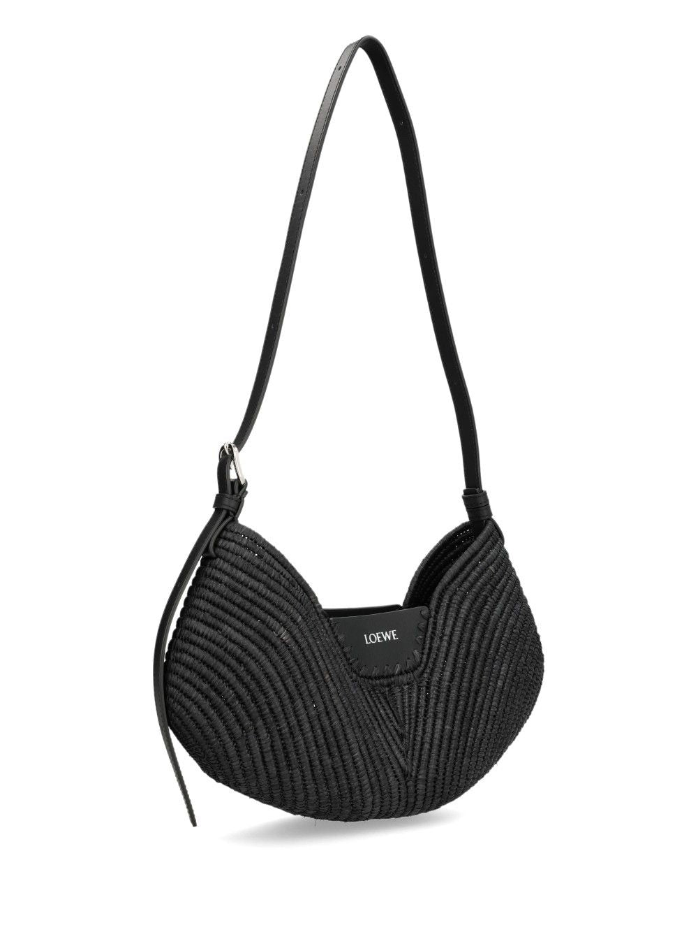 Loewe Loewe Swing Bag Shoulder Bags - Nero | b9b32eb2ae417a759e060443d83a7437d5795b5f