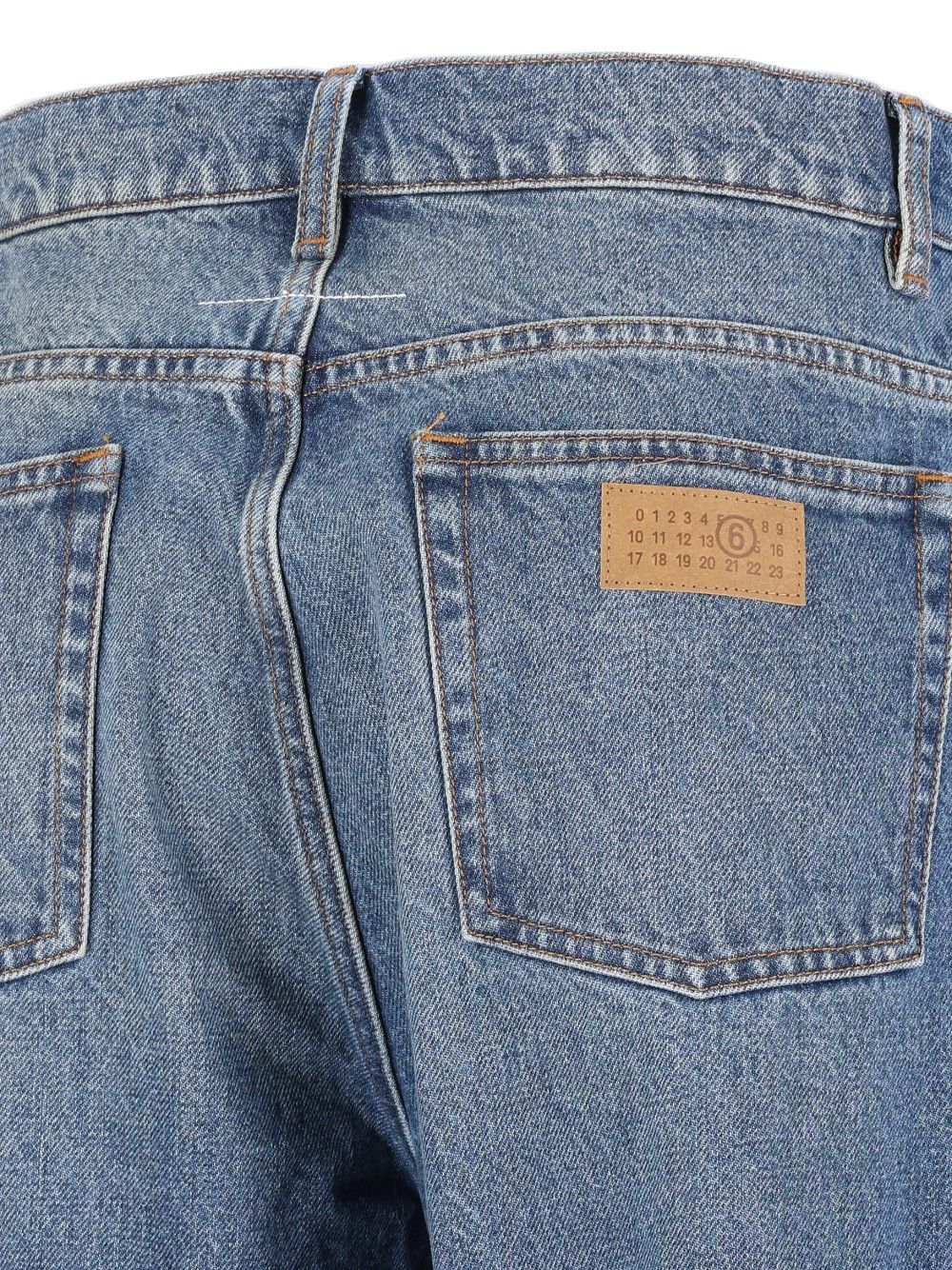 Mm6 Maison Margiela Straight Leg Jeans - Blu | 15a66a20a3f59e1fa556f9e01abbdf50712b0ea8