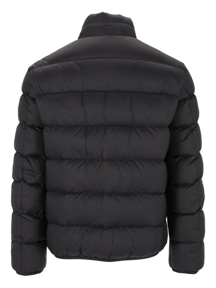 Moncler Dalalven Short Down Jacket Giacche - Nero | c9d5639e8eea42c169459bcefff18b64cefea40a