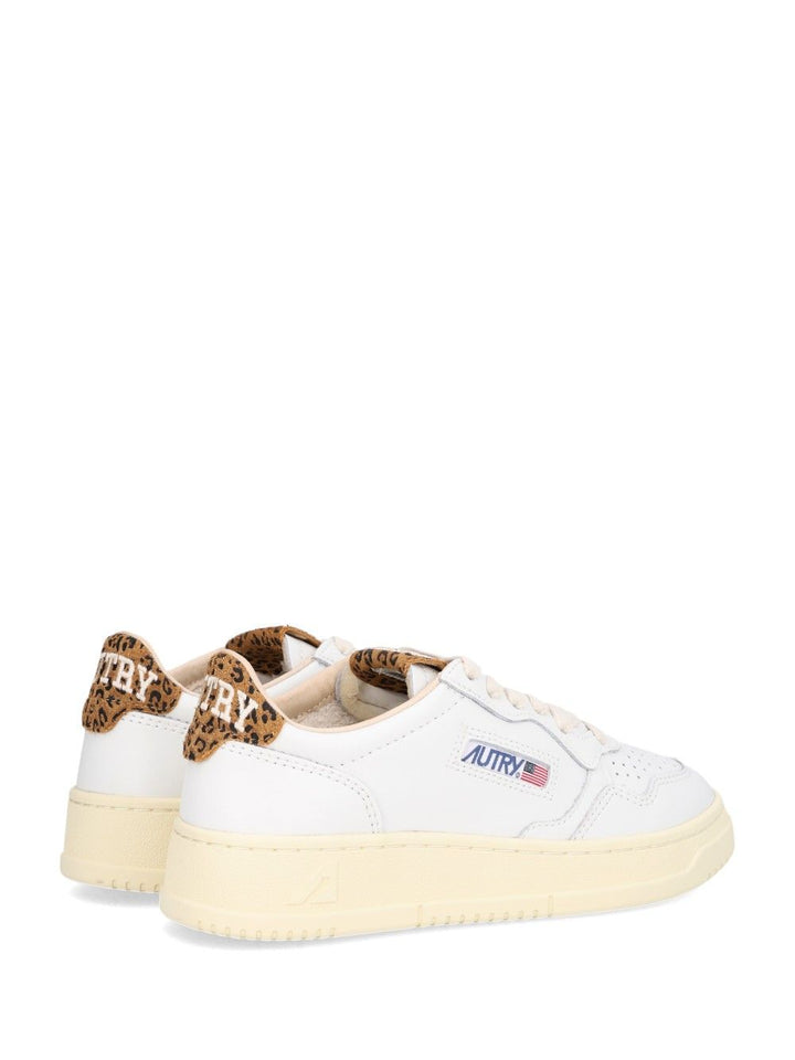 Autry  Medalist Low Sneakers - Bianco | 56ef97ebe6d686d2b2d59a893c7ac0b2e0b381b4